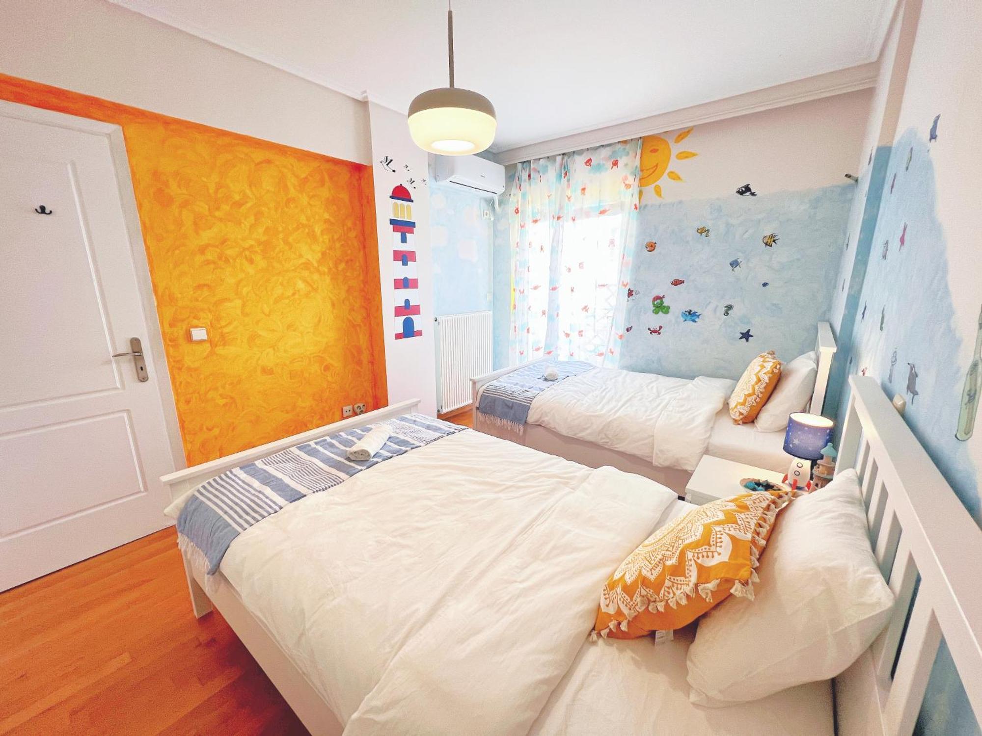 Cozy Fairytal Garden Apartment, Family Friendly, Free Parking, 15 Min To Airport Atenas Exterior foto